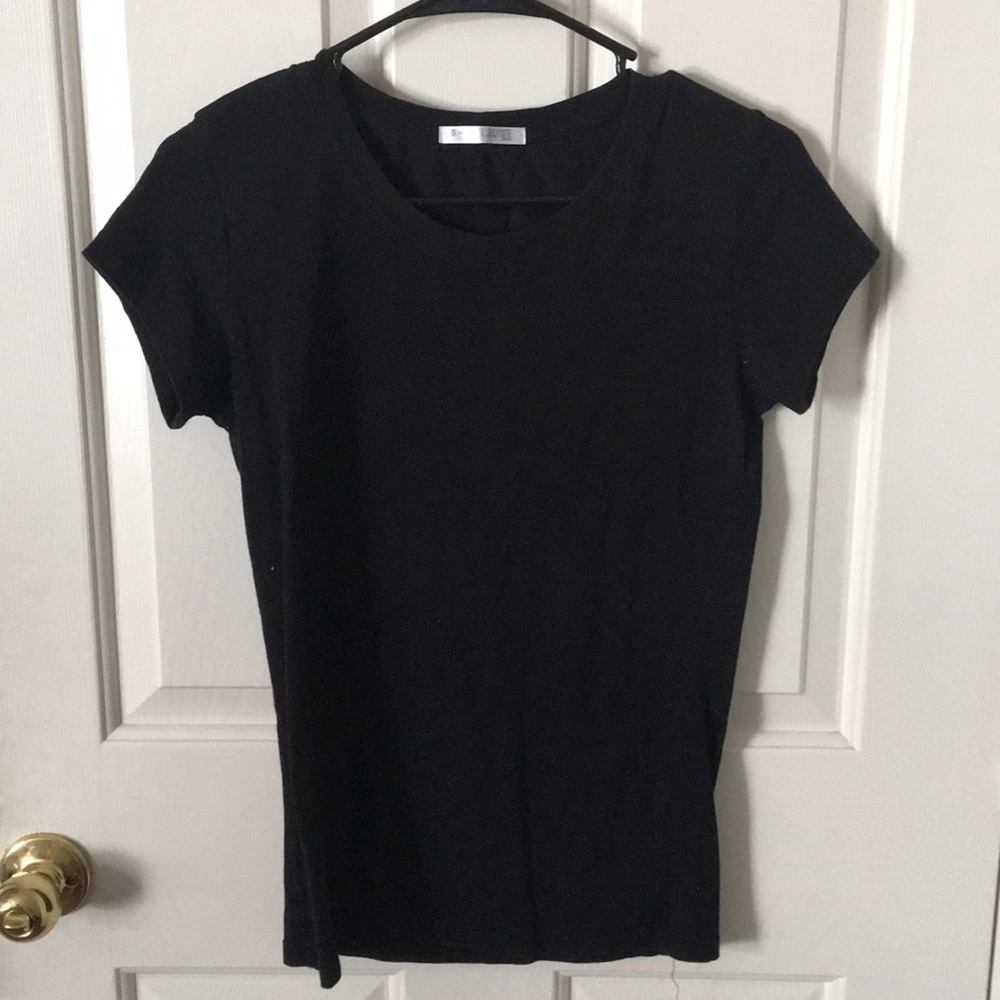 Black T-shirt
